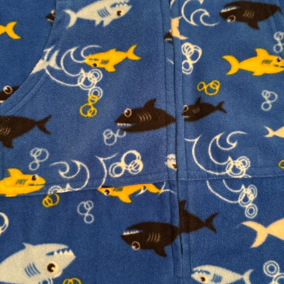 NWOT Jump In With Both Feet Shark Frenzy Onesie with Hood Size Large Plus - Picture 5 of 8